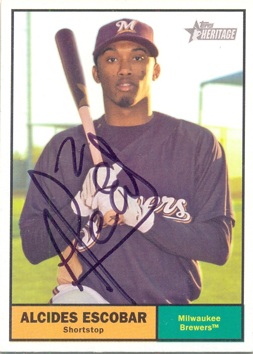 Barajita Autografiada Alcides Escobar Topps 2010 - Numisfila