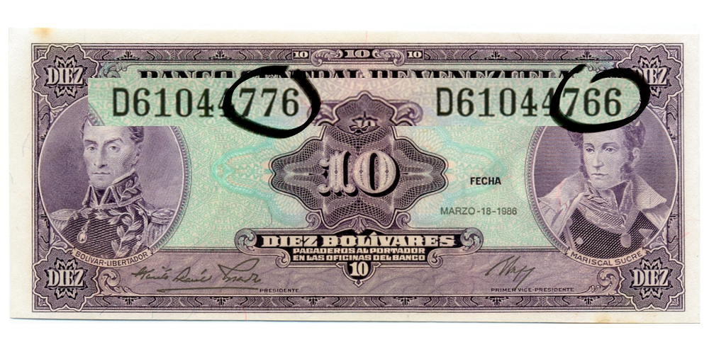 Error Distintos Seriales D8 Billete 10 Bolívares 1986 D61044776 y D61044766 - Numisfila