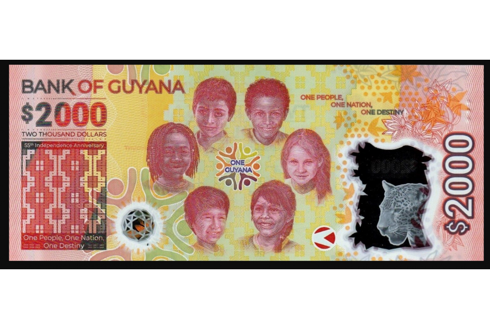 Billete Plástico Guyana 2000 Dólares 2022 Conmemorativo   - Numisfila